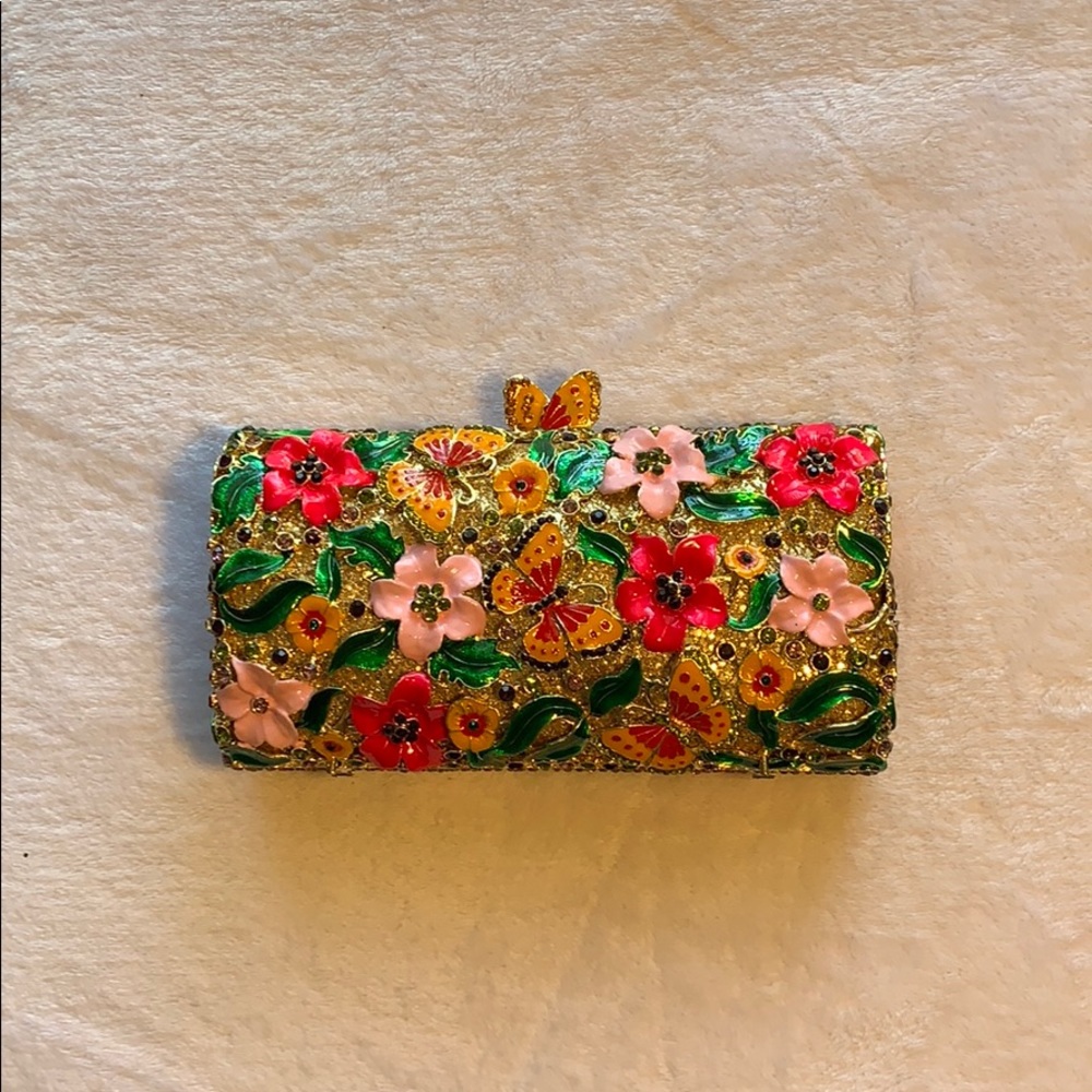Dolli Butterfly Flora Clutch